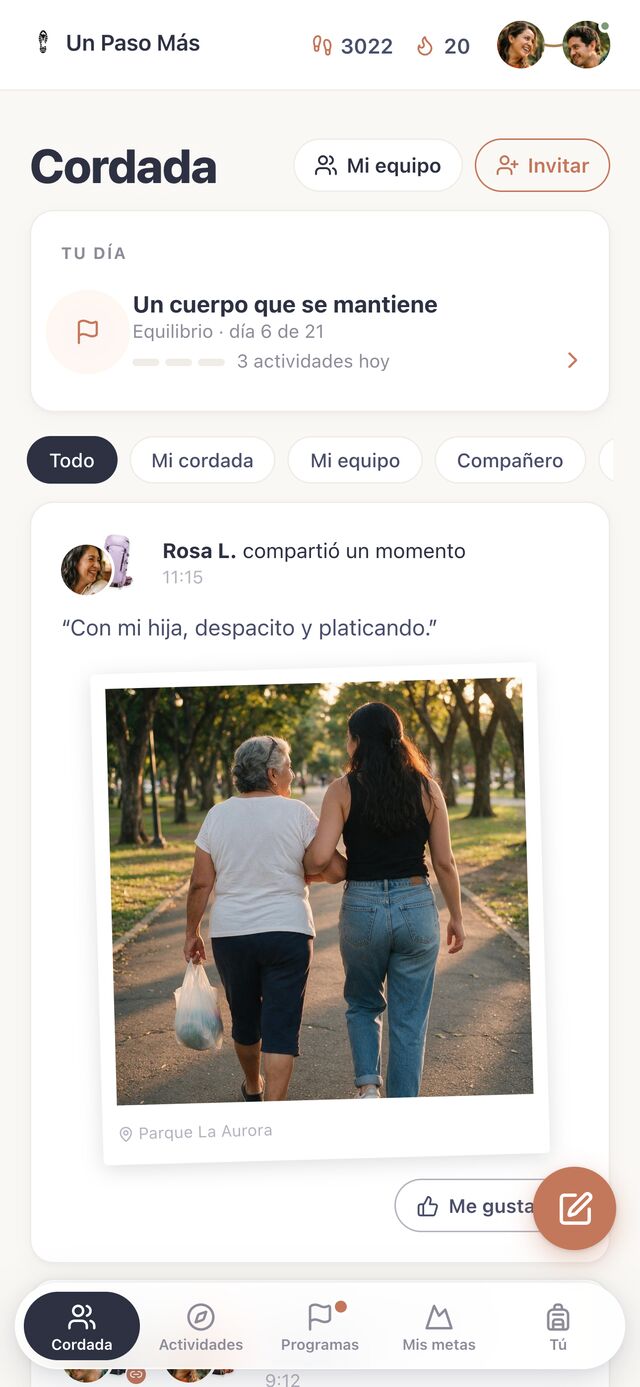 El muro de la cordada de Mariana: su pareja, su mamá y sus amigas se reconocen, comparten salidas y se dan me gusta.